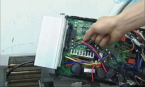 甘井子美的空调电话是多少